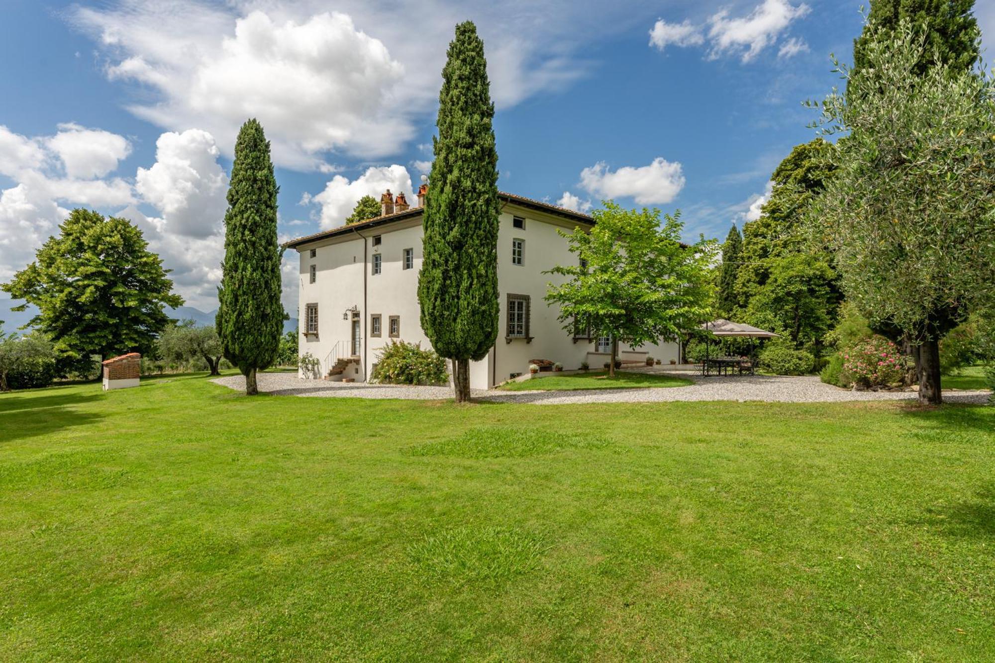 Agriturismo Mansi Bernardini Lucca Eksteriør bilde